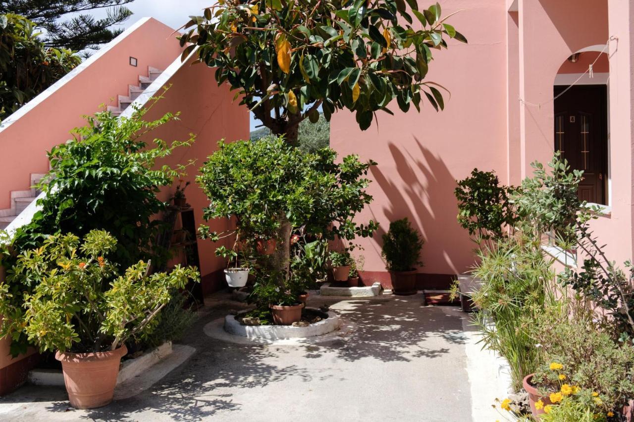 Mouzakitis Apartments 3 Arillas  Buitenkant foto